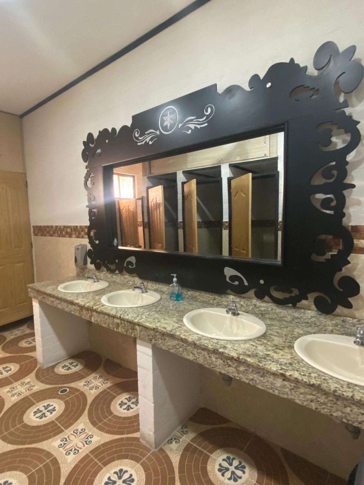 Hollywood Paradise Hotel Rionegro Kültér fotó