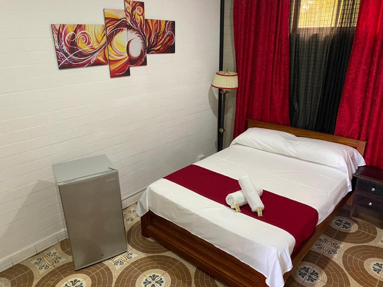 Hollywood Paradise Hotel Rionegro Kültér fotó