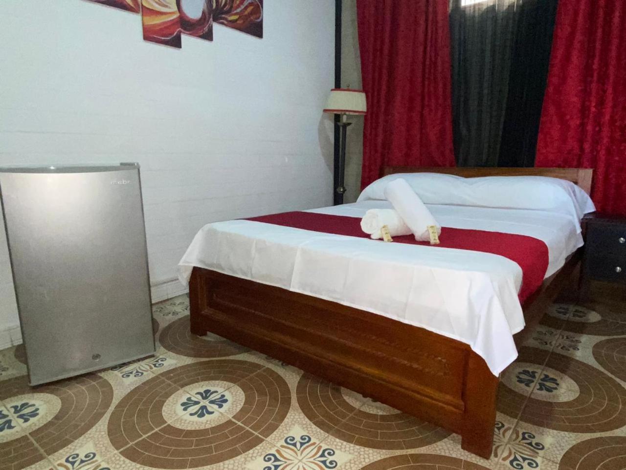 Hollywood Paradise Hotel Rionegro Kültér fotó